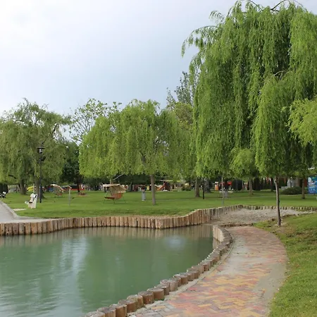 Διαμέρισμα Foeveny Balatonfůzfő